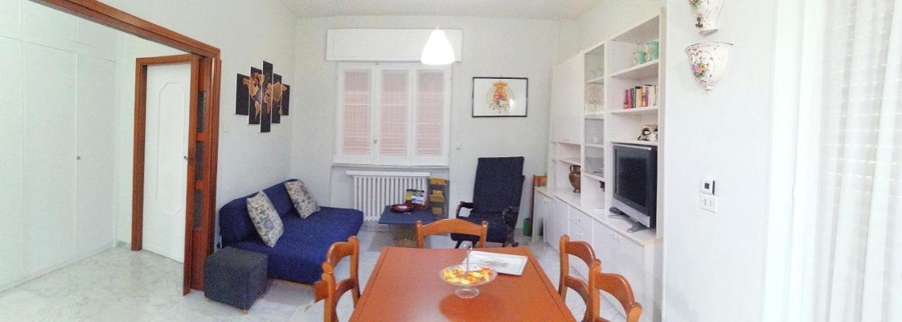 Residenza Carlo Di Borbone Apartment Caserta Bagian luar foto
