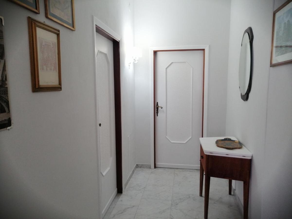 Residenza Carlo Di Borbone Apartment Caserta Bagian luar foto