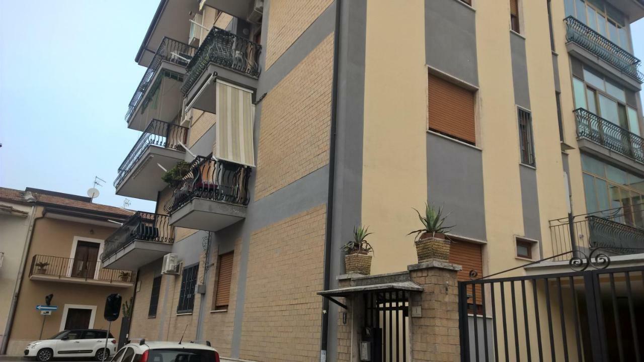 Residenza Carlo Di Borbone Apartment Caserta Bagian luar foto